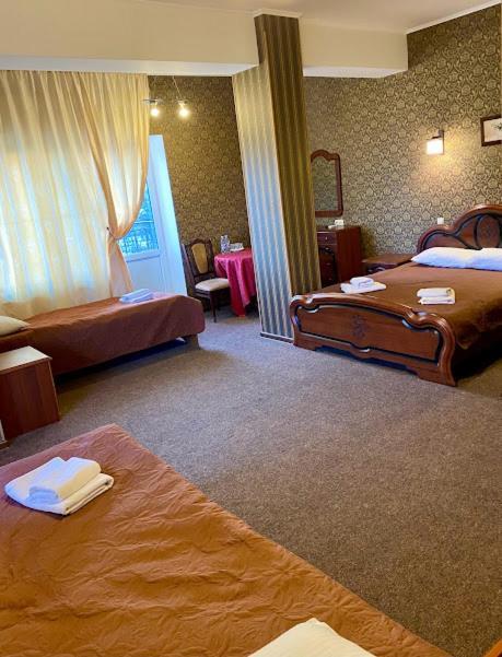 Golden Lion Hotel Boryspil Eksteriør bilde